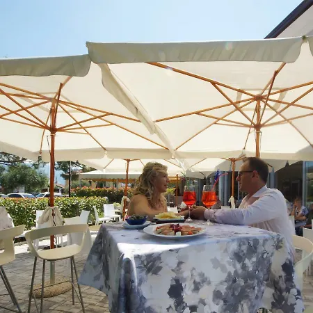 Lorena 3* Toscolano Maderno