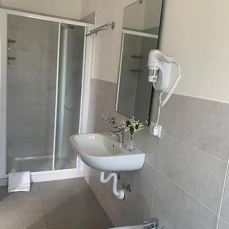 Lorena Toscolano-Maderno