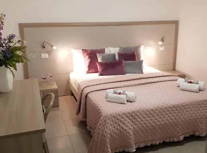 Lorena Hotel Toscolano Maderno