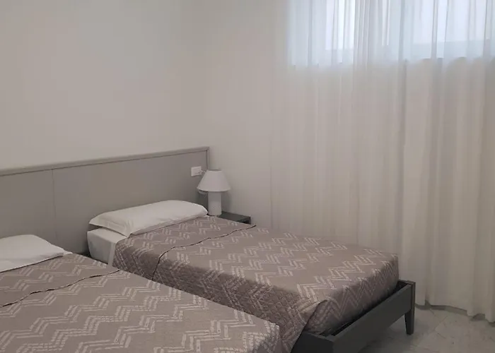 Lorena Hotel 3*