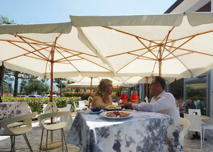 Lorena 3* Toscolano Maderno
