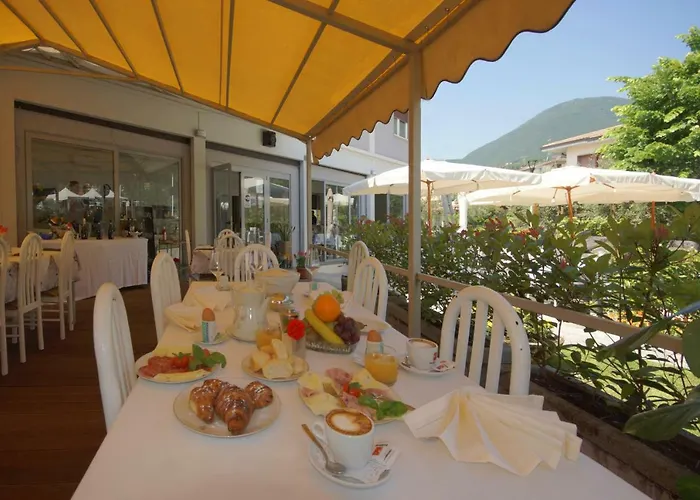 Lorena 3* Toscolano Maderno